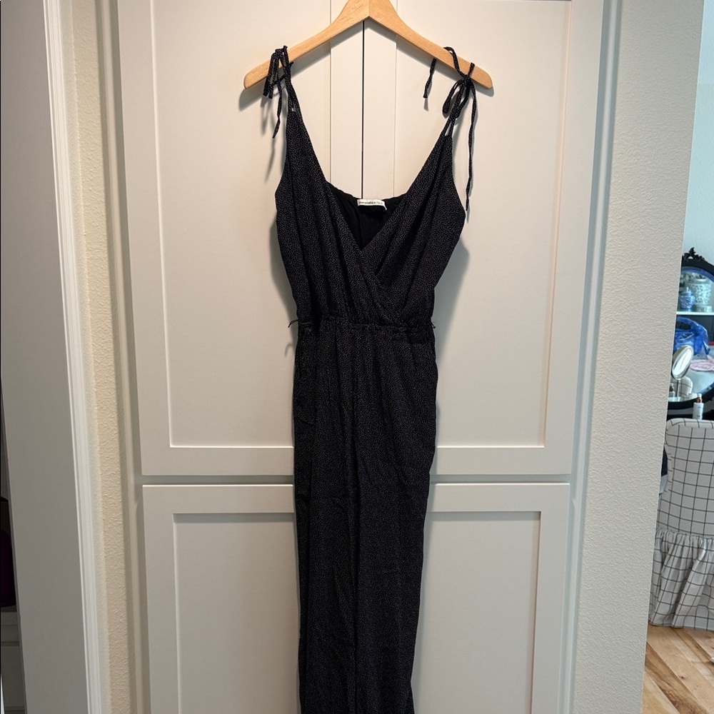 Abercrombie & Fitch Black jumpsuit with Tie Shoulders